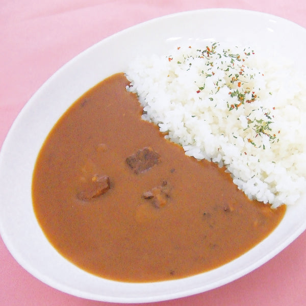 ロイヤルシェフ ビーフカレー セレクト 中辛 200g(レトルト)