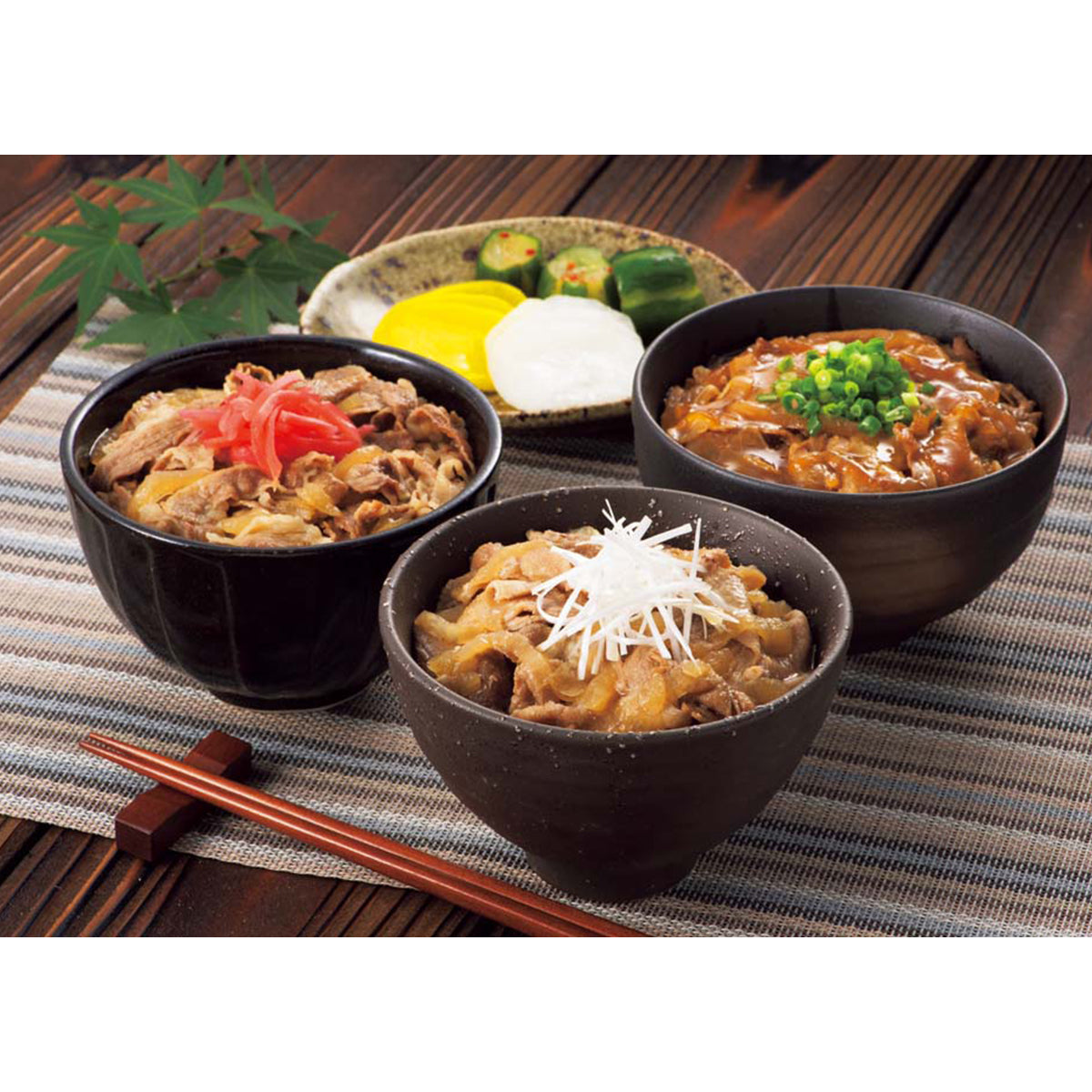 【夏ギフト】霧島黒豚・黒毛和牛 ミニ丼の具3種セット