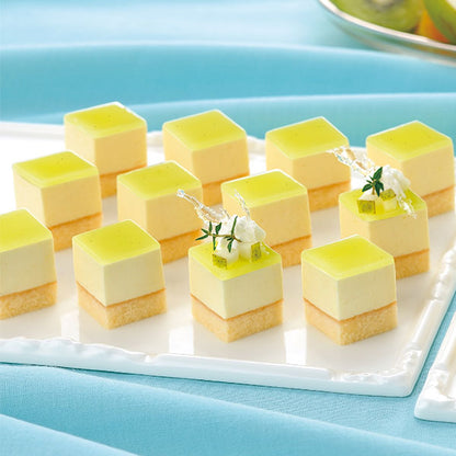 フレック カット済みケーキ ラ・フランス（山形県天童産ラ・フランス使用） 49個