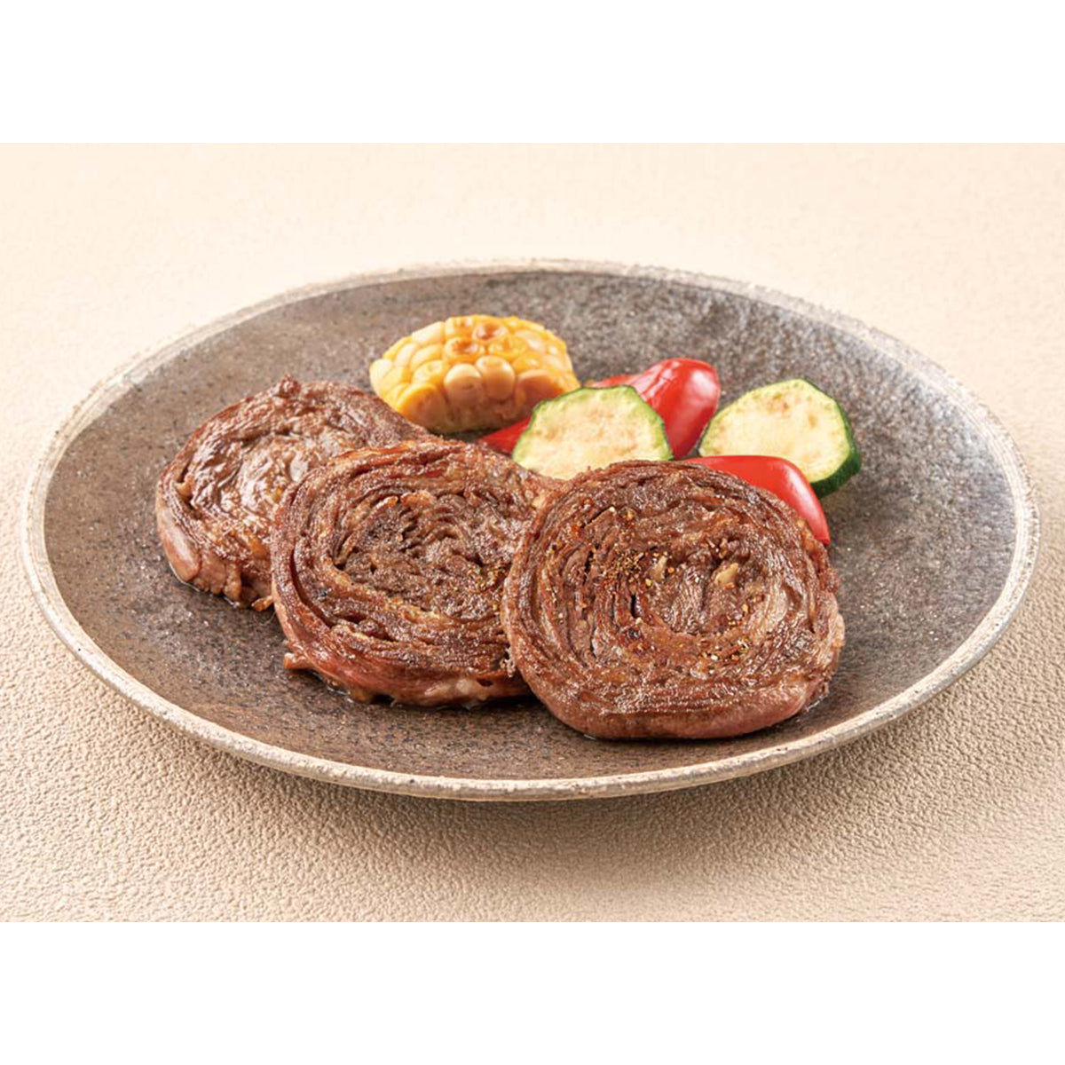【夏ギフト】神戸「ステーキハウス縁」監修 黒毛和牛ロールステーキ
