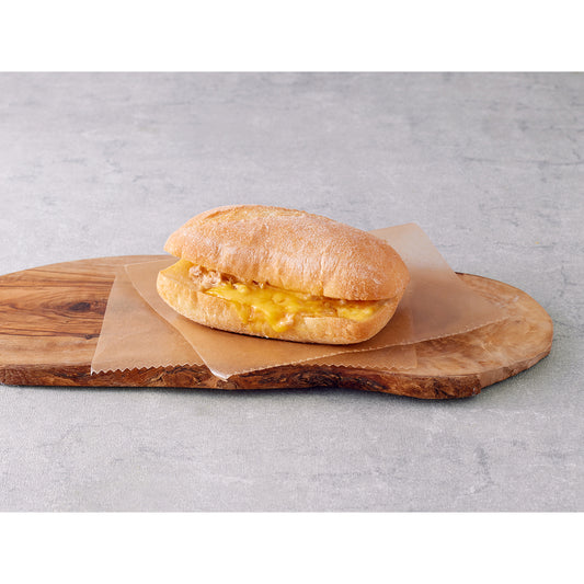 ベルリーベ チャバタサンド（ツナ＆チェダー）1個 冷凍