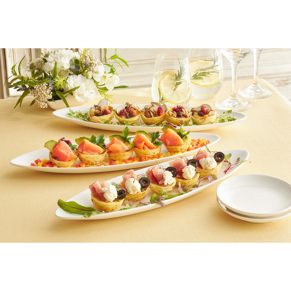 東方屋台めぐり　ポテトカップベース　冷凍　５７６ｇ（４８個入り）