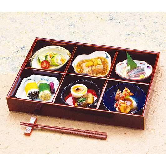 ヤマコー 裏木曽春慶塗 六ツ切弁当（27437）